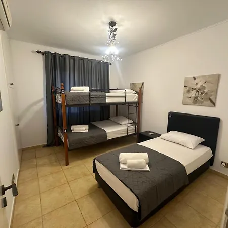 Elysia Park Apartman *